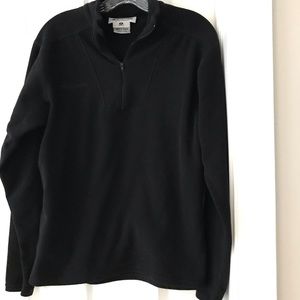 Columbia women’s half zip black top. Medium